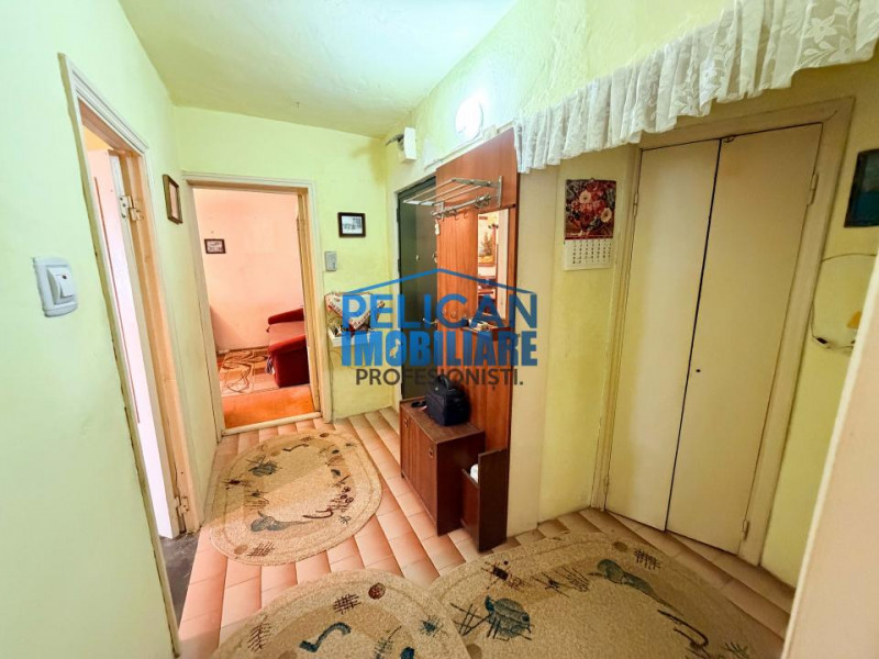 Spitalului, 2 camere, etaj 1, decomandat, 62MP