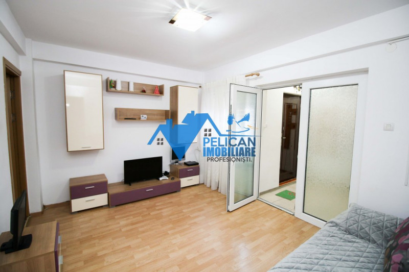 Parter, 2 camere, curte proprie, mobilat, centrala termica
