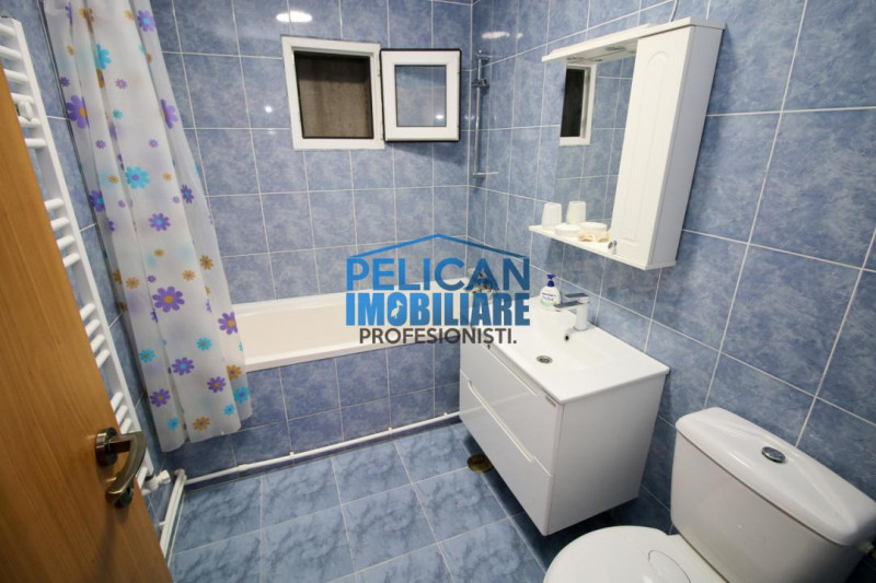 E3 - FEDRA, 3 camere, decomandat, spațios
