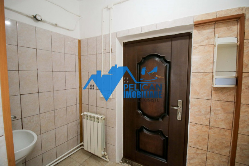 Garsoniera, renovata, 22 mp