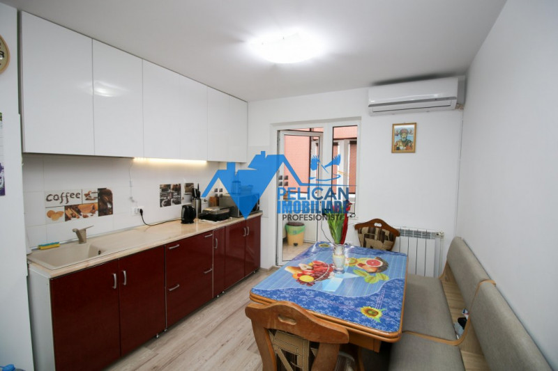 C5 - Casablanca, 3 camere, Etaj 1, renovat complet, mobilat si utilat