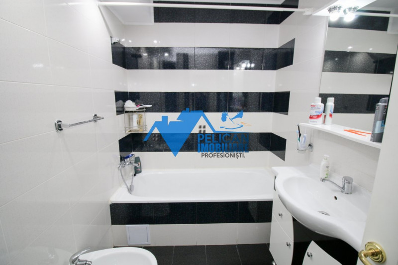 C5 - Casablanca, 3 camere, Etaj 1, renovat complet, mobilat si utilat