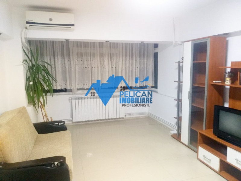 Ultracentral, 3 camere, Etaj 3, mobilat