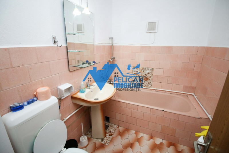 C5, 2 camere, Etaj 3, renovat, centrala proprie
