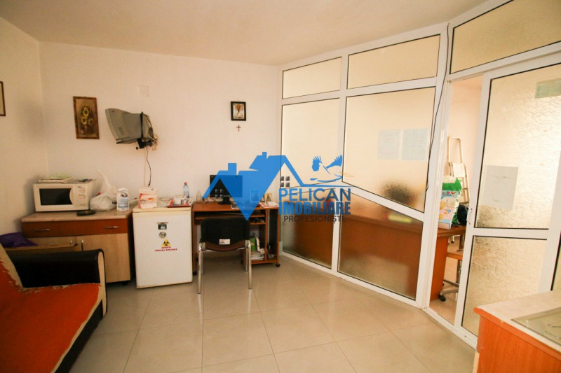 Garsoniera - Spatiu Comercial, Gavrilov Corneliu, 51mp, stradal