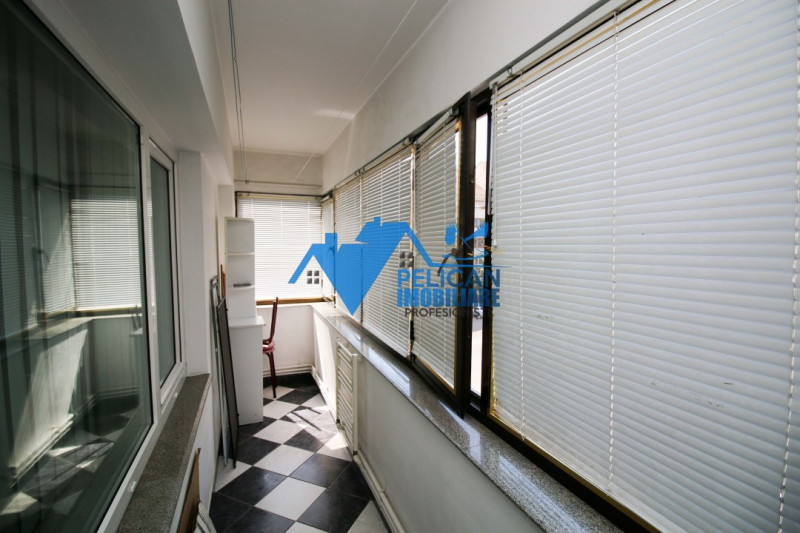 Ultracentral, 3 camere, Etaj 2, foarte spatios