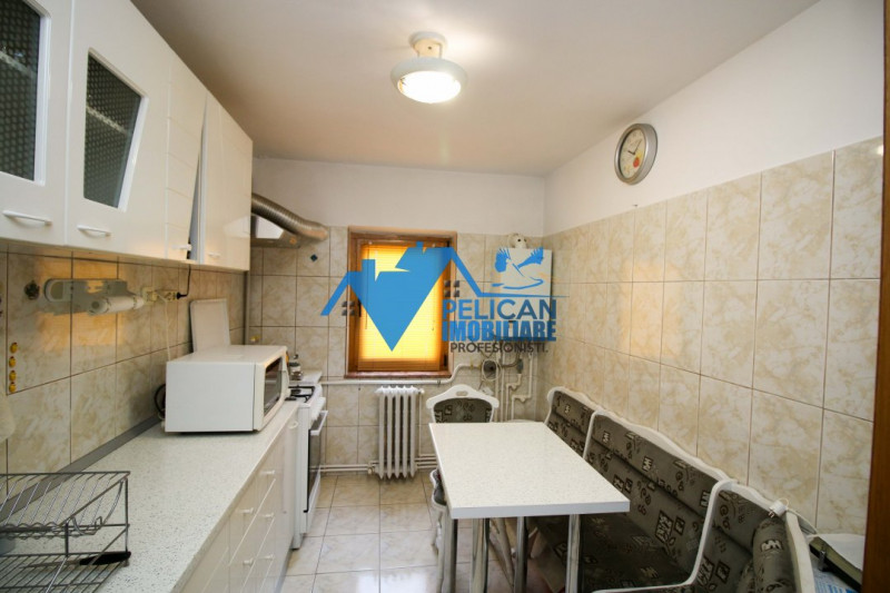 Ultracentral, 3 camere, Etaj 2, foarte spatios