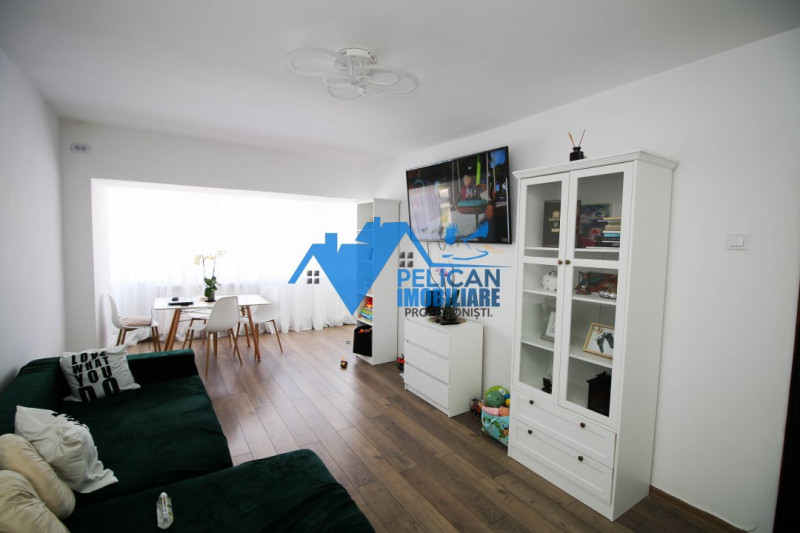 Piata Noua, apartament 4 camere, renovat modern