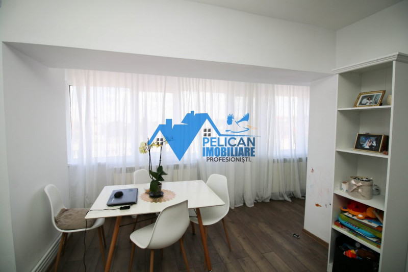Piata Noua, apartament 4 camere, renovat modern