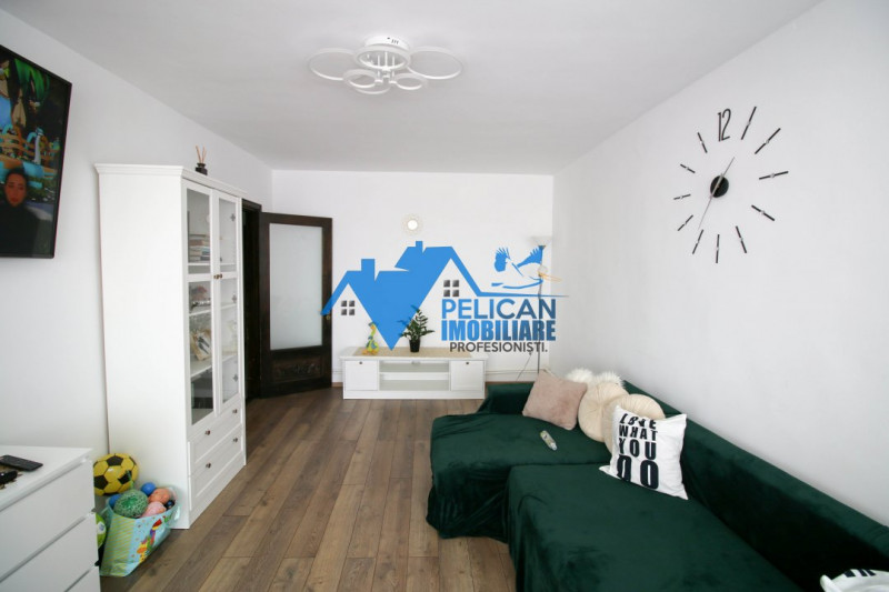 Piata Noua, apartament 4 camere, renovat modern