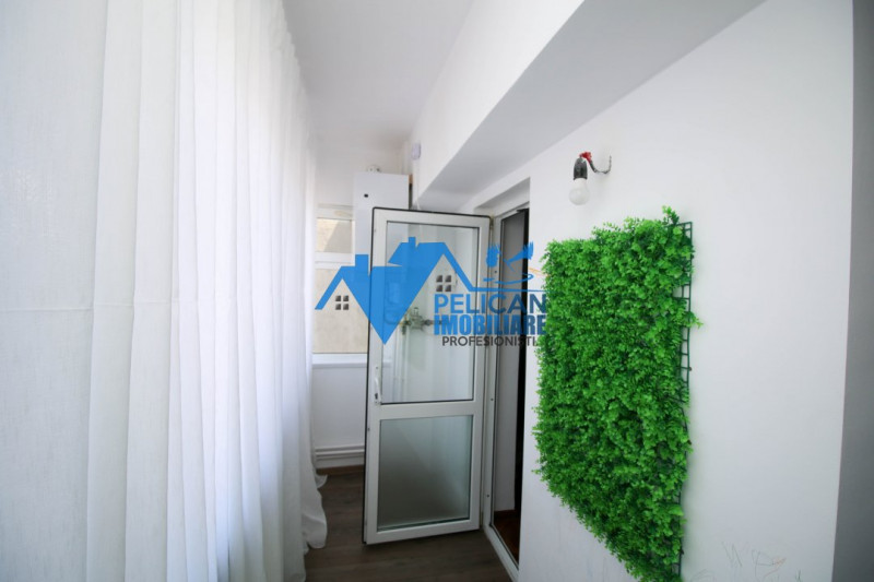 Piata Noua, apartament 4 camere, renovat modern
