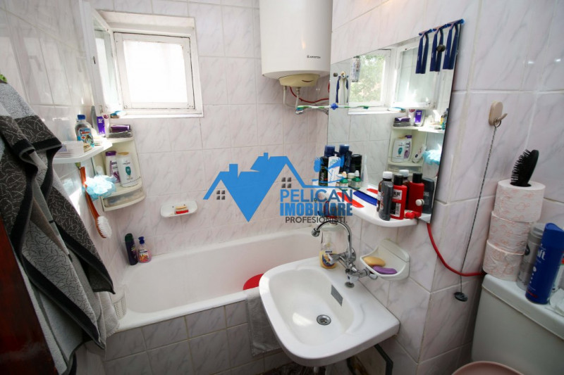 Piata Noua, apartament 3 camere, decomandat