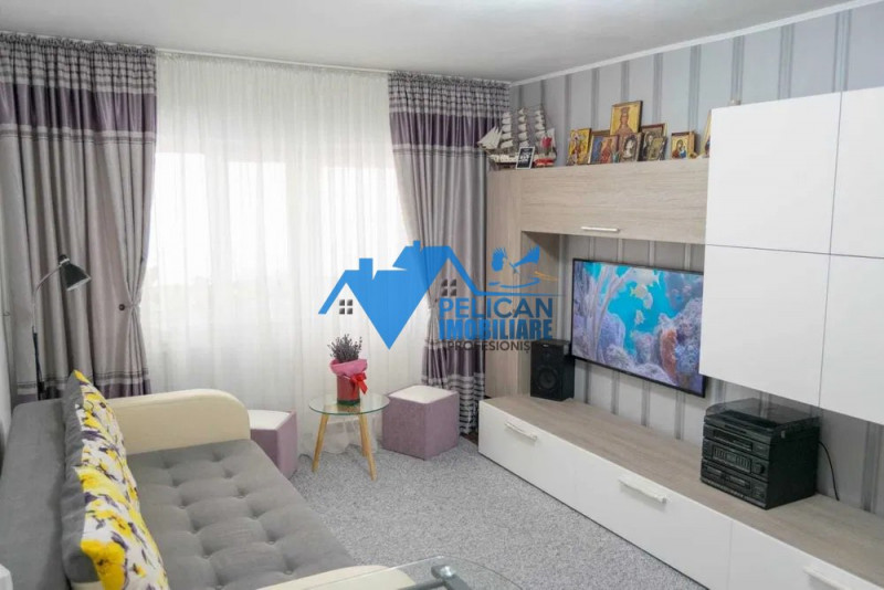 Cartier E3, etaj 1, trei camere, renovat modern