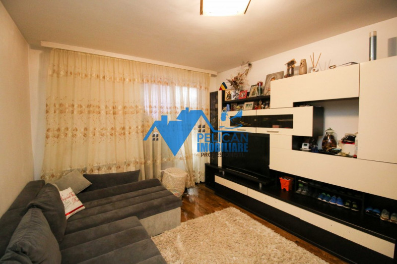 Ultracentral, 2 camere, etaj 3, renovat, mobilat