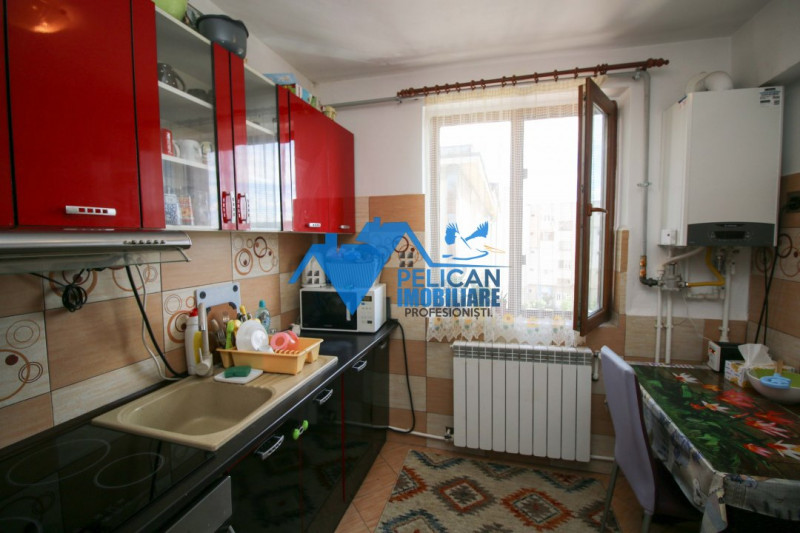 Ultracentral, 2 camere, etaj 3, renovat, mobilat