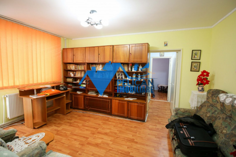 I.L. Caragiale, 2 camere, Etaj 1, centrala proprie