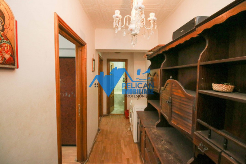 Ultracentral, apartament 3 camere, etaj 3