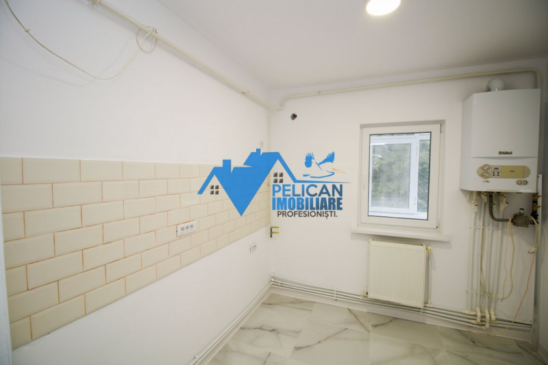 Podgoriilor, 2 camere, renovat complet, centrala proprie